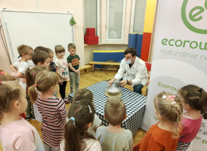 Eksperymenty z ciekłym azotem